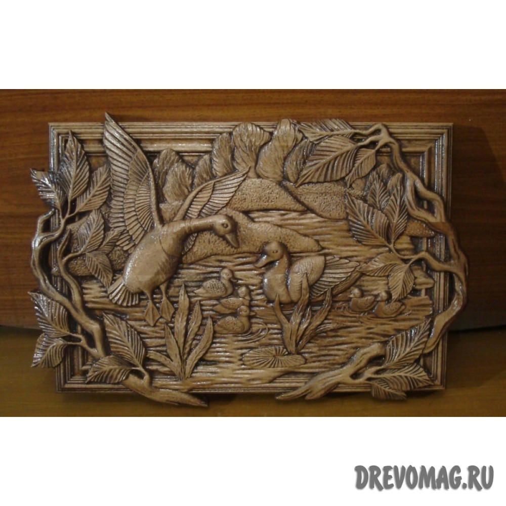 Панно "Утки на озере"