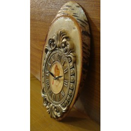 Часы с орнаментом 2 вариант