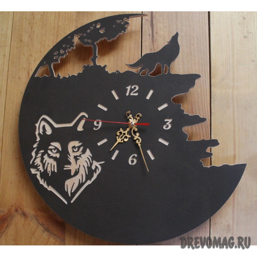 Часы волк Часы волк