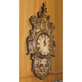 Резные настенные часы
