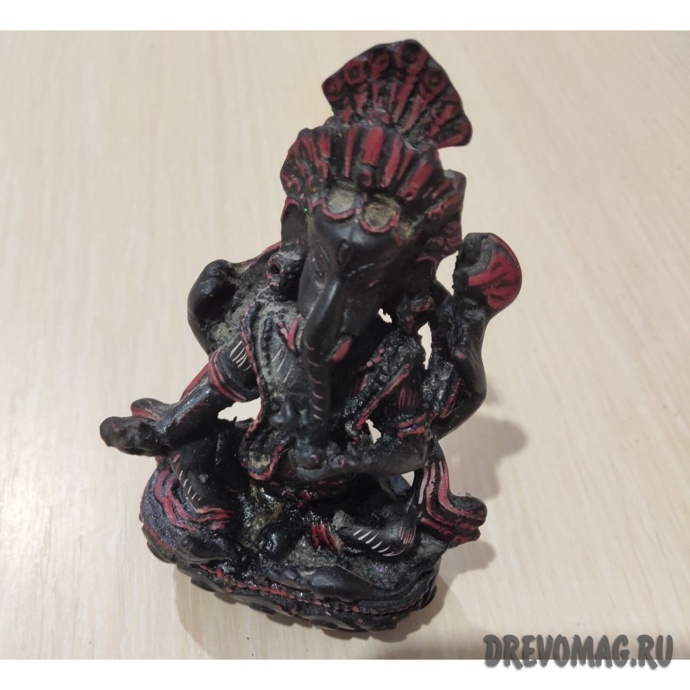    Средний Ганешь талисман