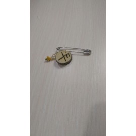 Руническая магическая булавка-оберег Руническая магическая булавка-оберег