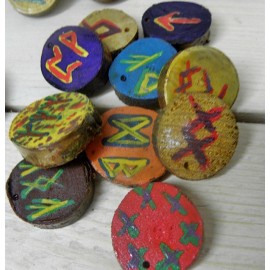 Рунические защитные формулы по 10 штук кулон есть дырочка для подвески