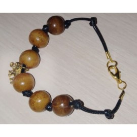 Оберег браслет защитный "Денежный слоник с тёмной ниткой"